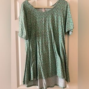 Teal LuLaRoe top with calm pattern